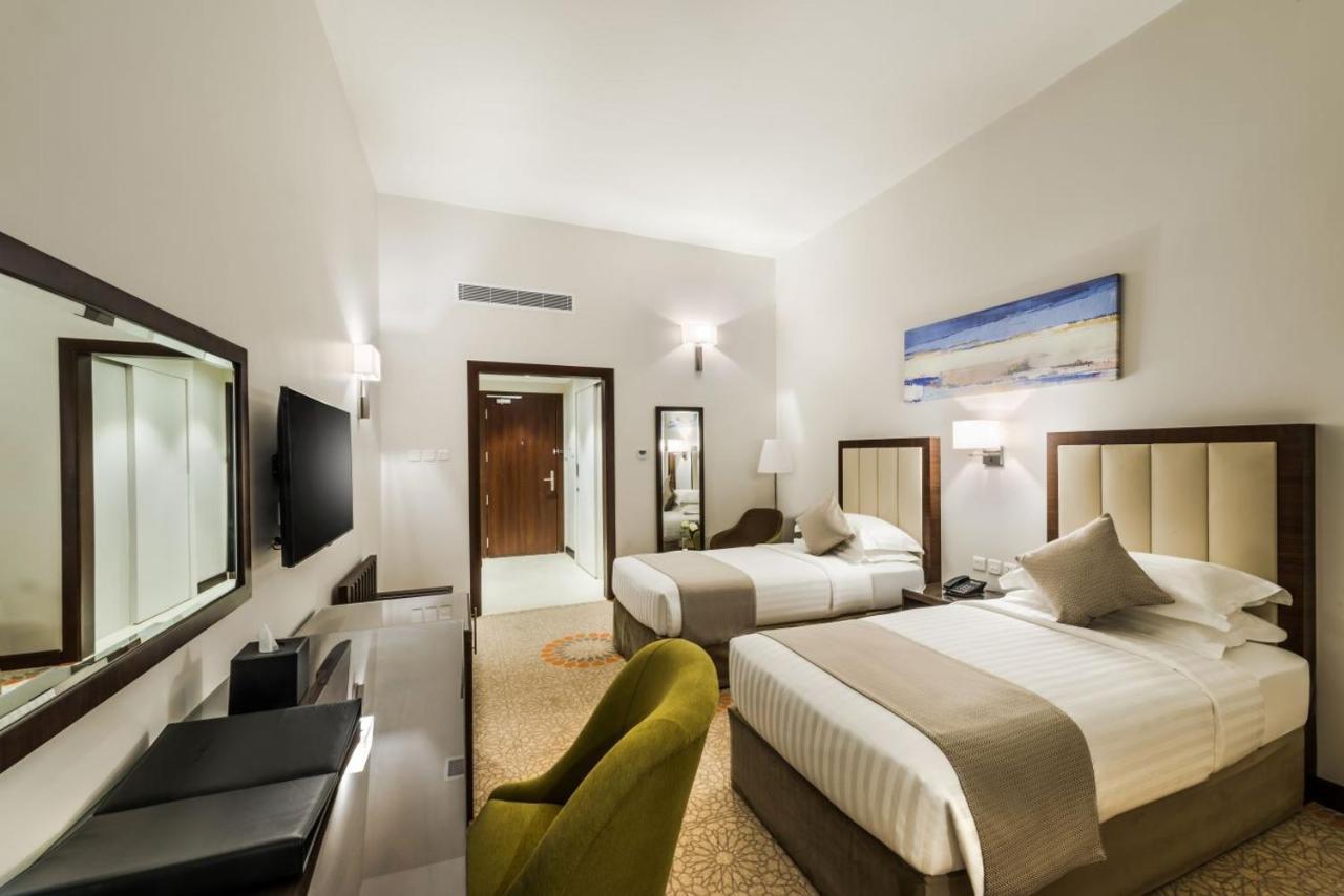 Best Western Plus Al Qurayyat City Center Екстер'єр фото