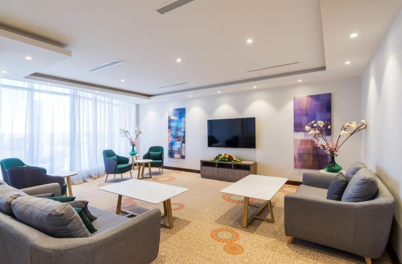 Best Western Plus Al Qurayyat City Center Екстер'єр фото
