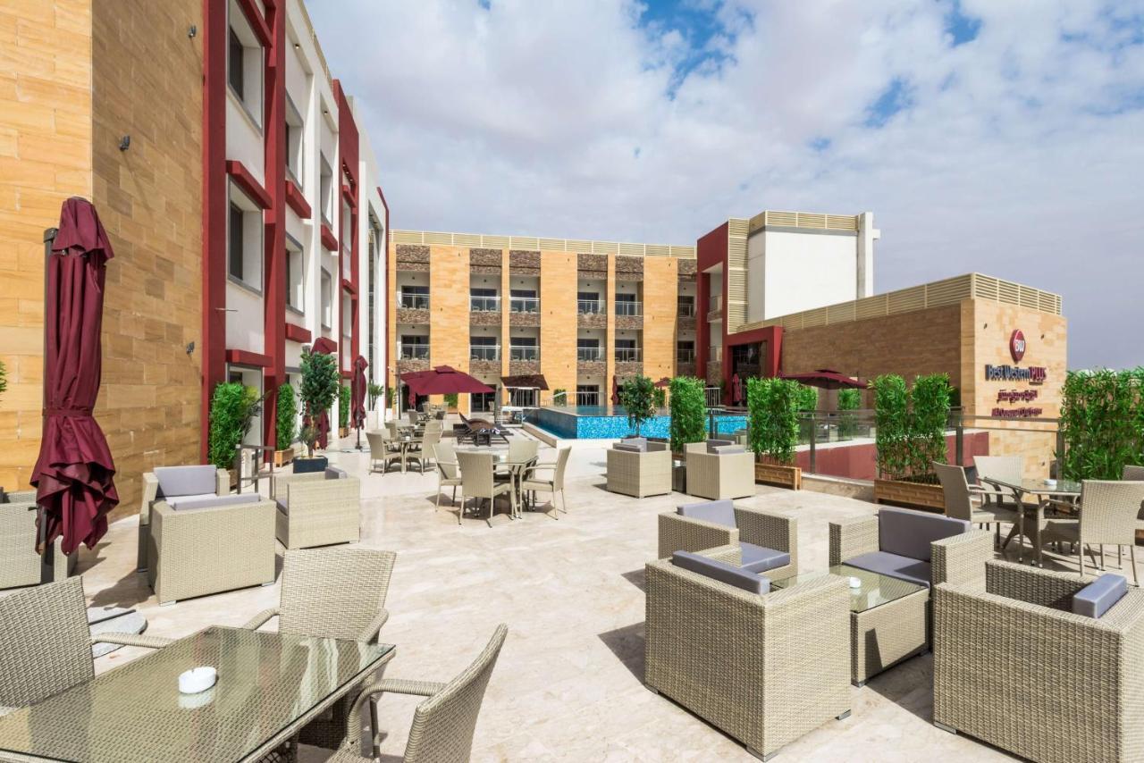 Best Western Plus Al Qurayyat City Center Екстер'єр фото