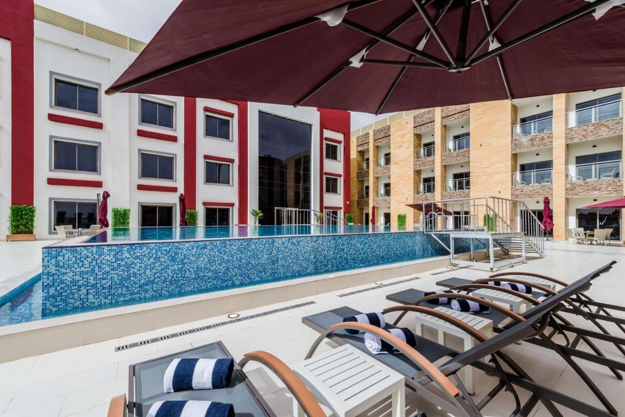 Best Western Plus Al Qurayyat City Center Екстер'єр фото
