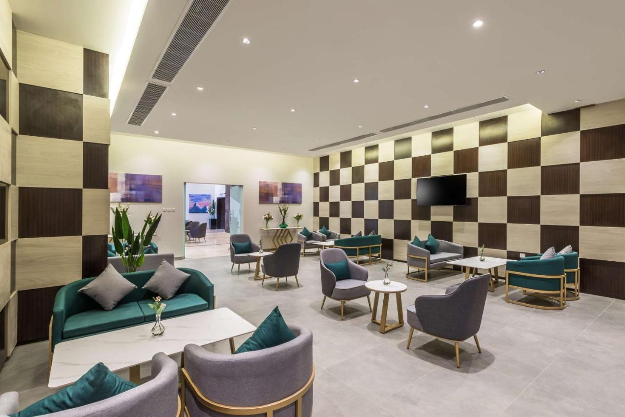 Best Western Plus Al Qurayyat City Center Екстер'єр фото